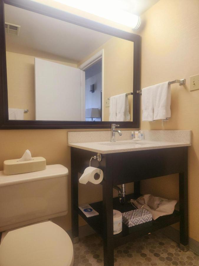 Comfort Inn Труа-Ривьер Экстерьер фото