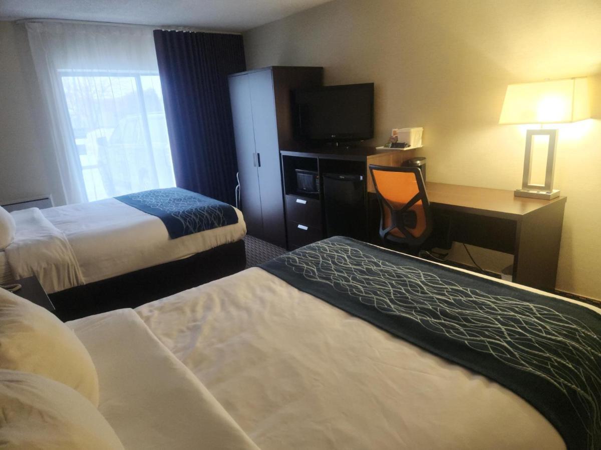 Comfort Inn Труа-Ривьер Экстерьер фото