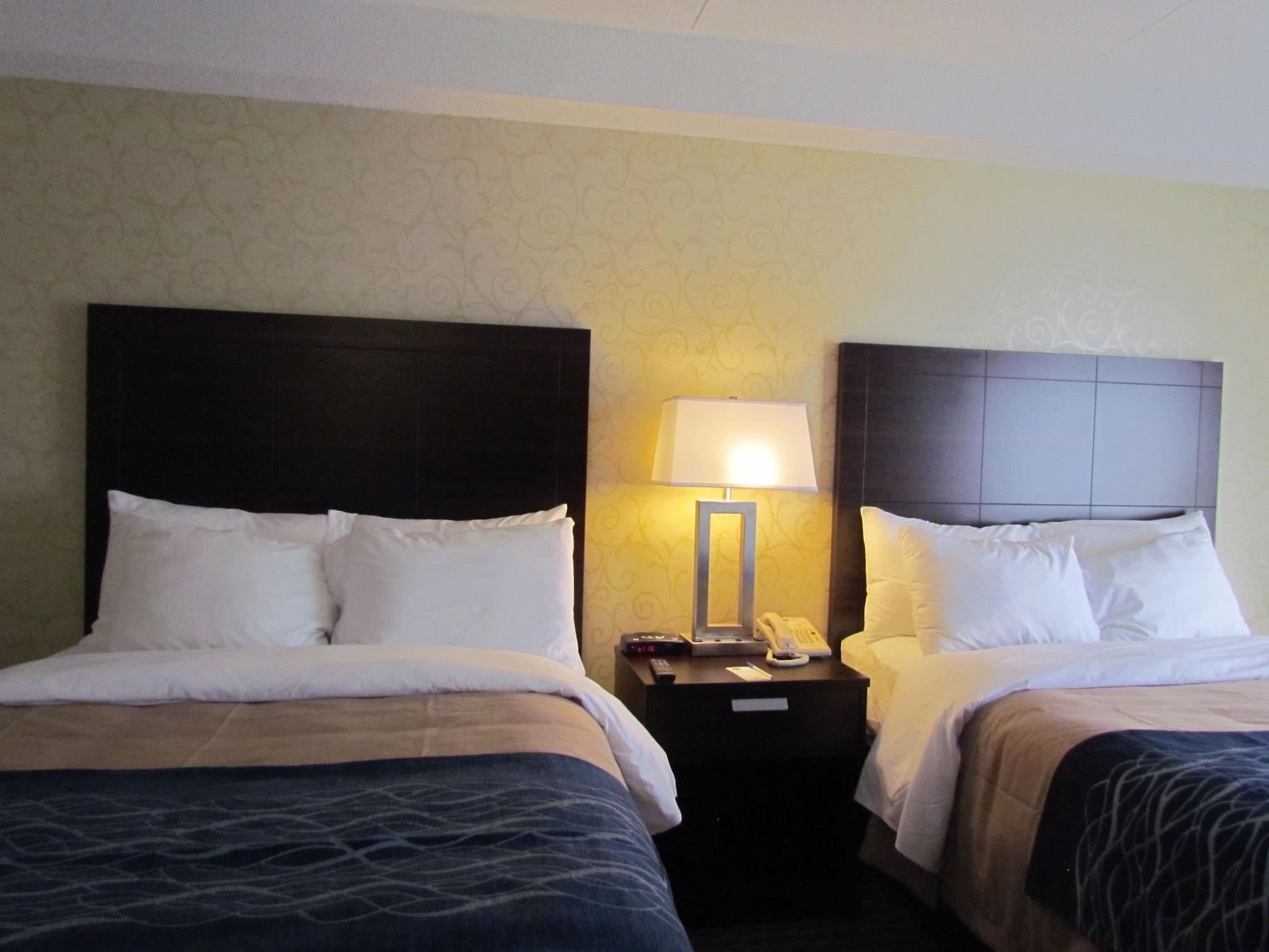 Comfort Inn Труа-Ривьер Экстерьер фото