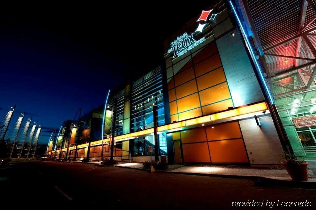 Comfort Inn Труа-Ривьер Экстерьер фото